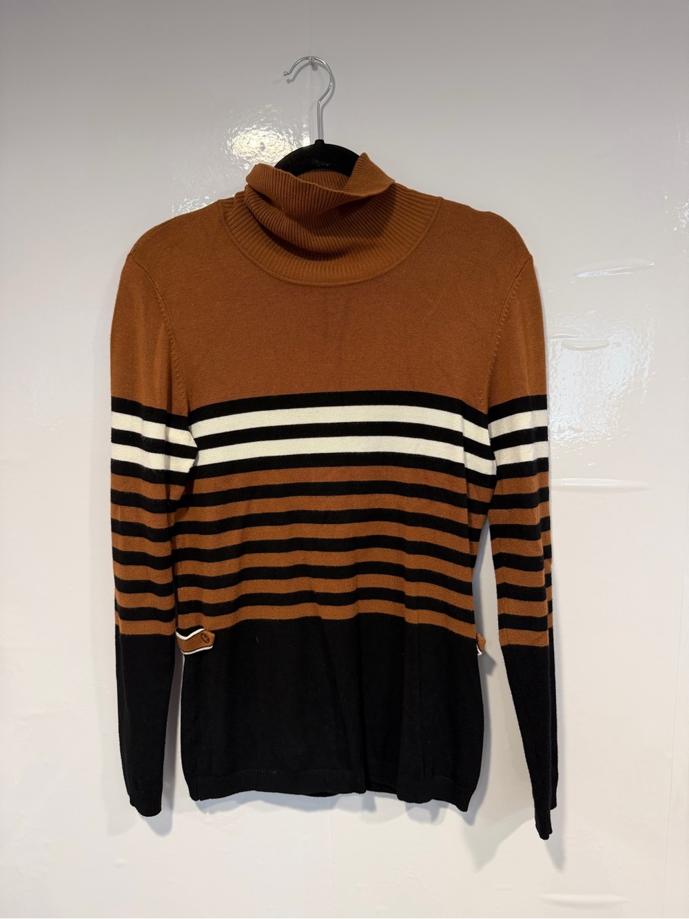 Chic-knits Women Brown Black Striped Turtleneck Sweater Size Medium
